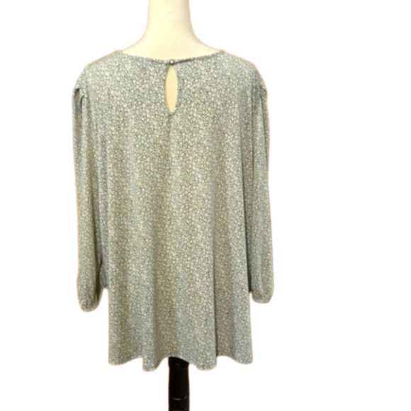 Adrianna Papell Puffed Sleeve Top Sage Green and White Women's size 3X - Picture 5 of 13